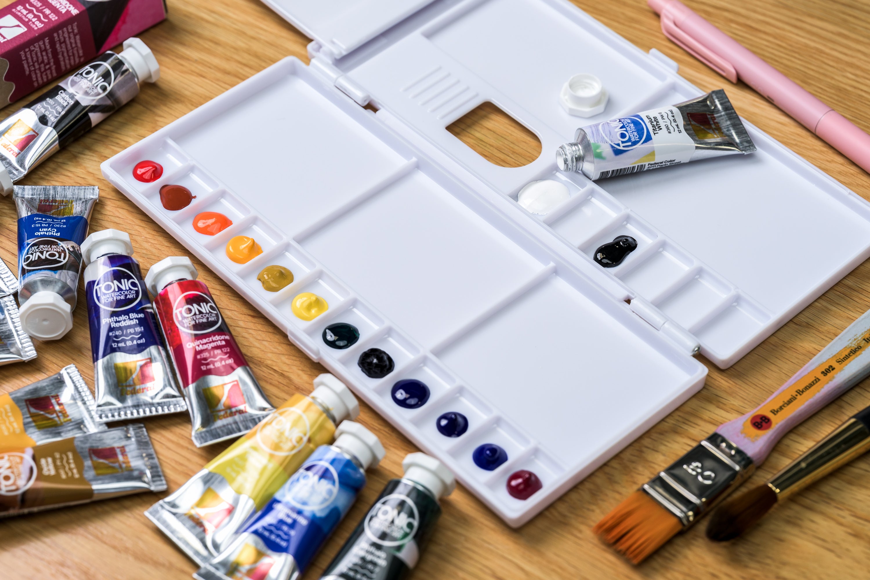 Folding Watercolor Palette