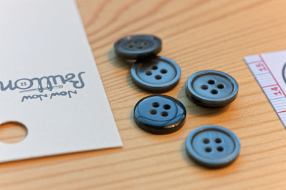 Now Now Buttons, Shell Black