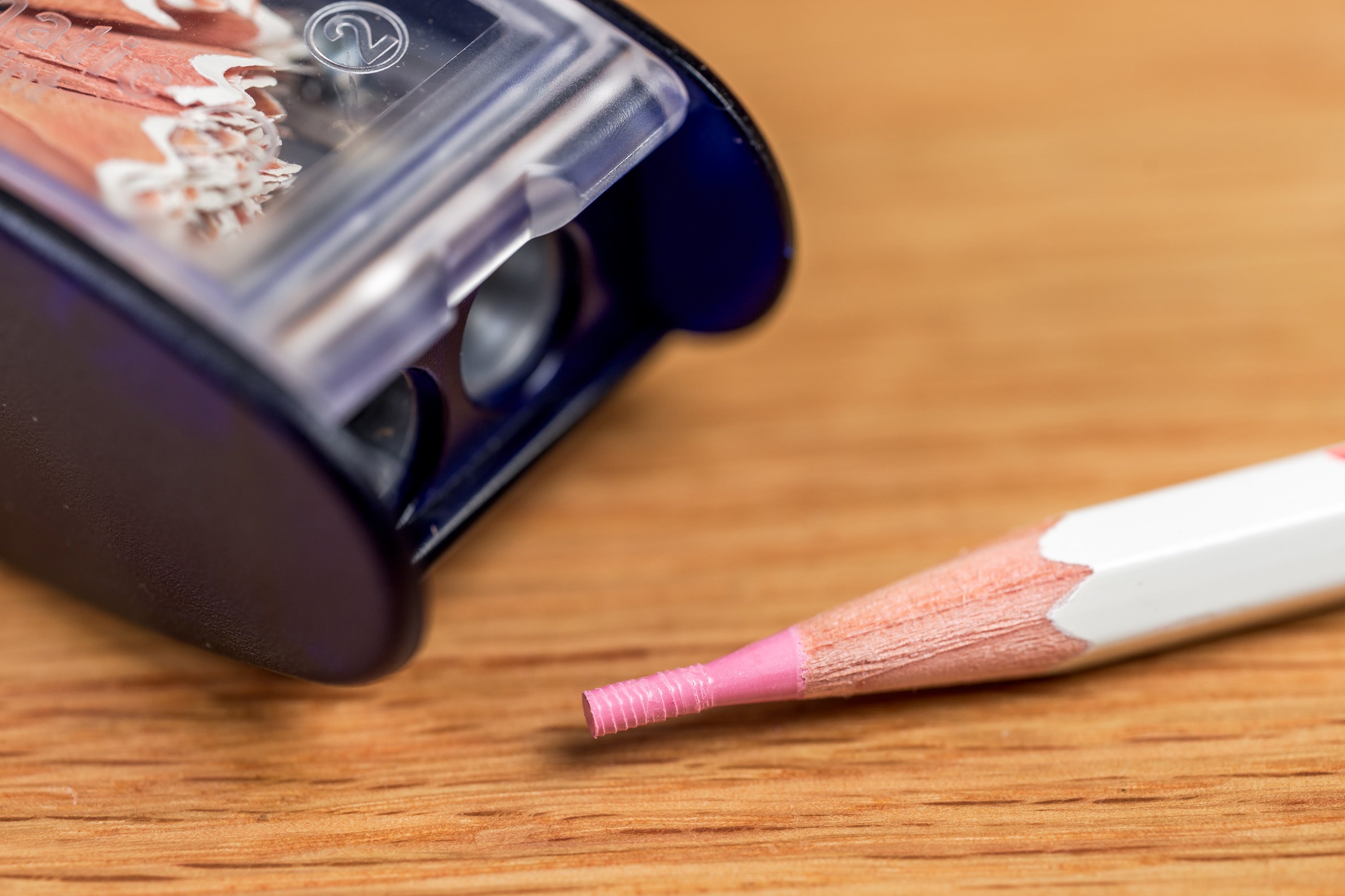 Automatic Long Point Sharpener (With Pointers)