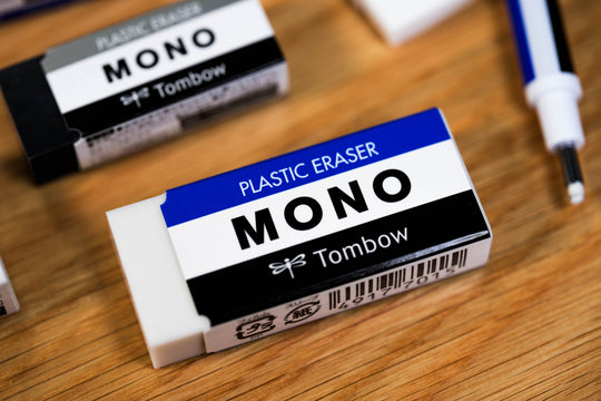 MONO Vinyl Eraser PE-04A (Regular Size)