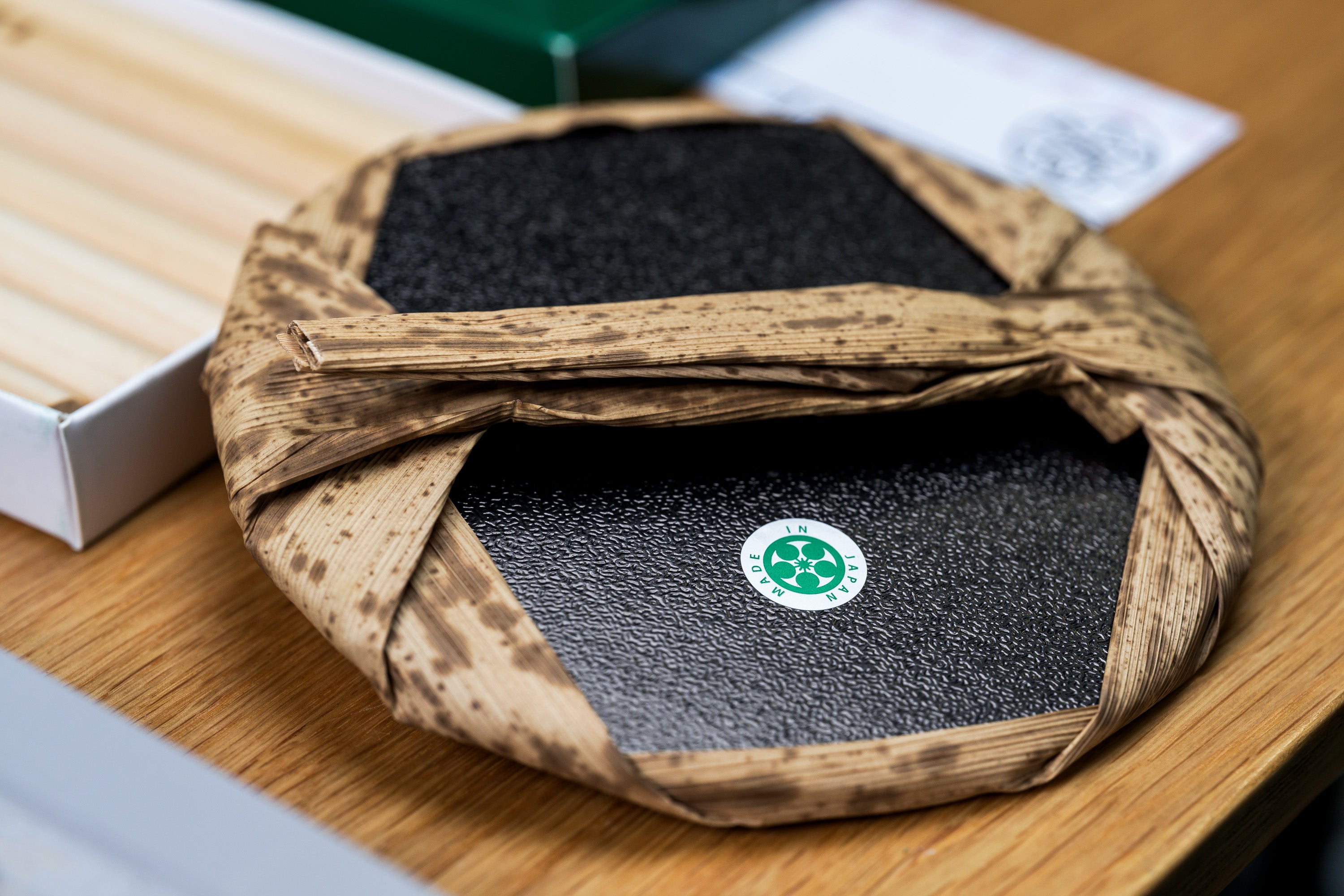 Bamboo Bark Baren, 4.75"