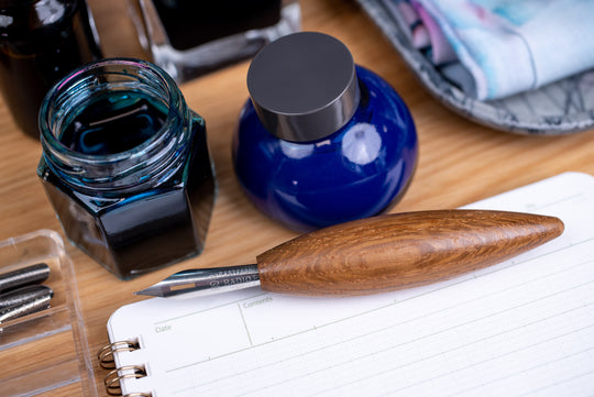 Bullet Pen Holder, Aged Oak, with Leonardt #30 Nib