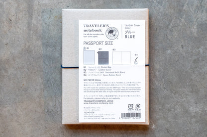 Traveler's Notebook Starter Set, Passport Size, Blue - St. Louis Art Supply