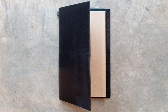 Traveler's Notebook Starter Set, Regular Size, Black - St. Louis Art Supply
