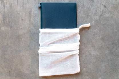 Traveler's Notebook Starter Set, Regular Size, Blue - St. Louis Art Supply
