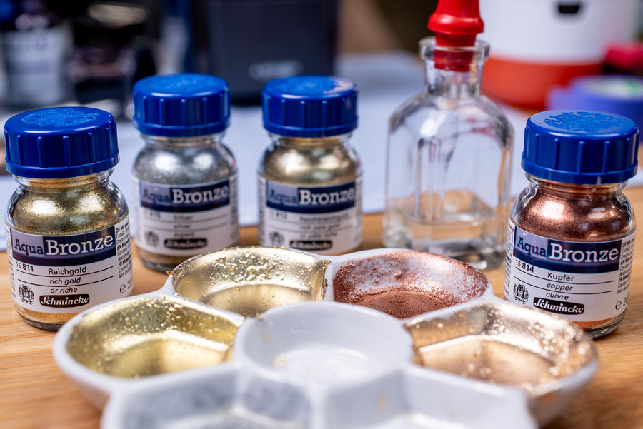 Aqua Bronze, #811 Rich Gold