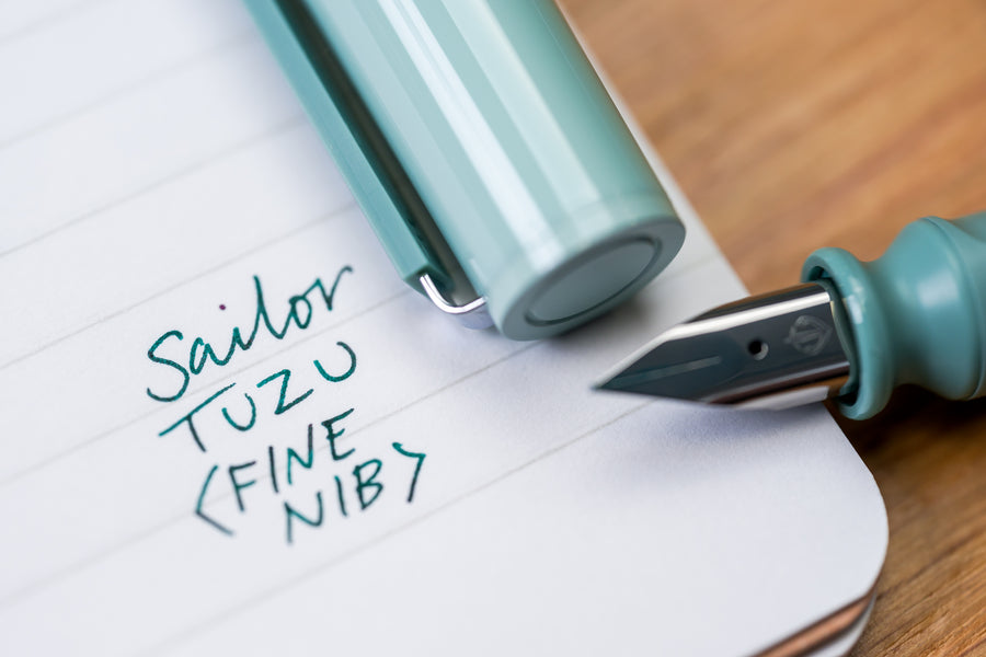 TUZU Adjust Fountain Pen, Soft Grey