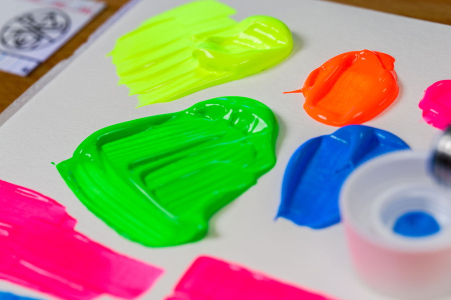Akademie Acrylics, Neon Colors Limited-Edition Set (2025)
