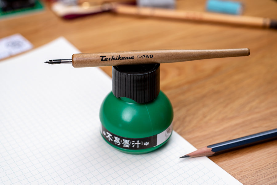 Tachikawa T-17 Tube Nib Holder, Natural Wood
