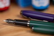 Teranishi Guitar Fountain Pen, Green