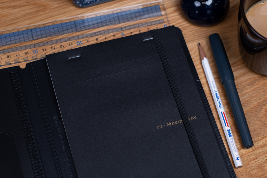 Mnemosyne A5 Organizer with Notepad