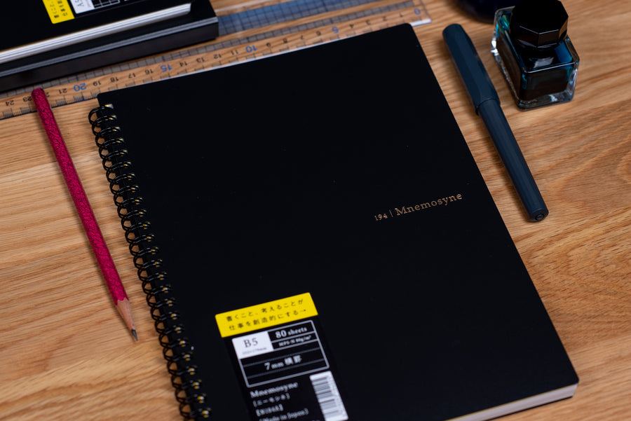 Mnemosyne #194 Notebook (B5 Lined)