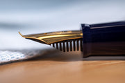 Sailor - Fude DE Mannen 1911 Fountain Pen, Navy/Gold - St. Louis Art Supply