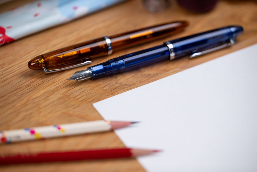 Compass 1911 Fountain Pen, Sapphire