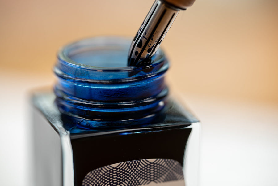Sailor - Shikiori Fountain Pen Ink, 20 mL, #210 Yukiakari (Snowlight) - St. Louis Art Supply