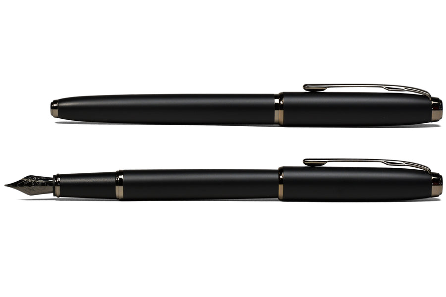 Teranishi Guitar Fountain Pen, Black